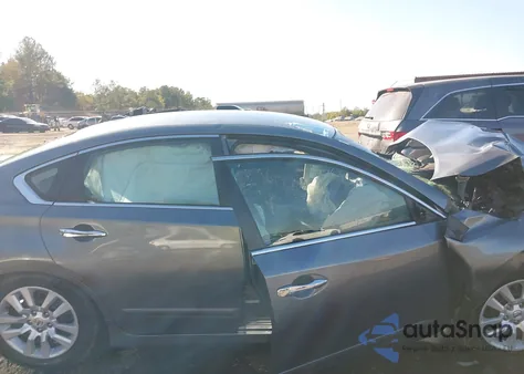 2014 Nissan Altima 2.5 S из США, поврежденный, VIN 1N4AL3AP4EC173203